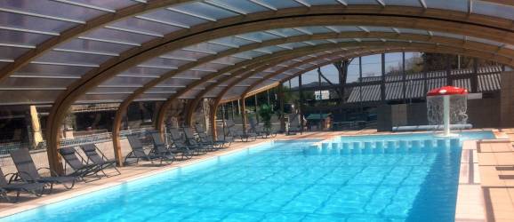 CAMPING LA CLE DES CHAMPS ****, met zwembad en Auvergne-Rhône-Alpes