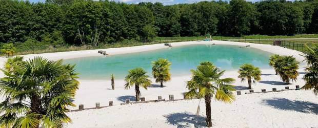 CAMPING VILLAGE TROPICAL SEN YAN *****, with pets allowed on pitches en Nouvelle-Aquitaine