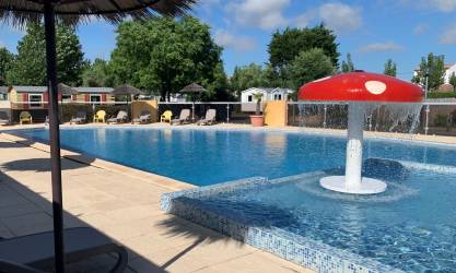 CAMPING PLEIN SUD ****, avec piscine en Pays de la Loire