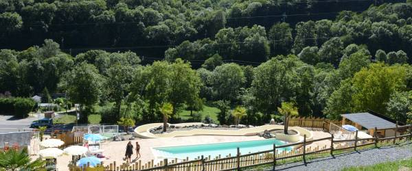 CAMPING INTERNATIONAL LE REFUGE ***, met zwembad en Occitanie