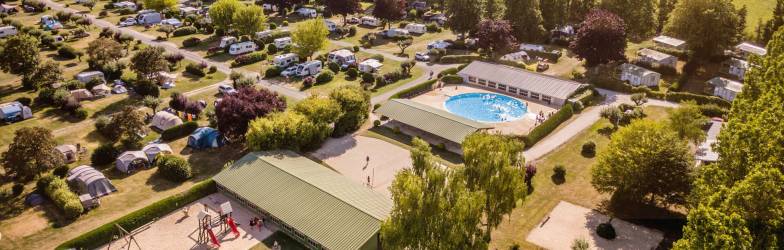 CAMPING CARAVANING DES 4 VENTS ***, avec piscine en Ile-de-France