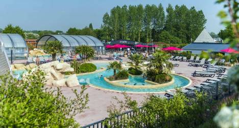 CAMPING LES ILES *****, with mobile homes en Normandie
